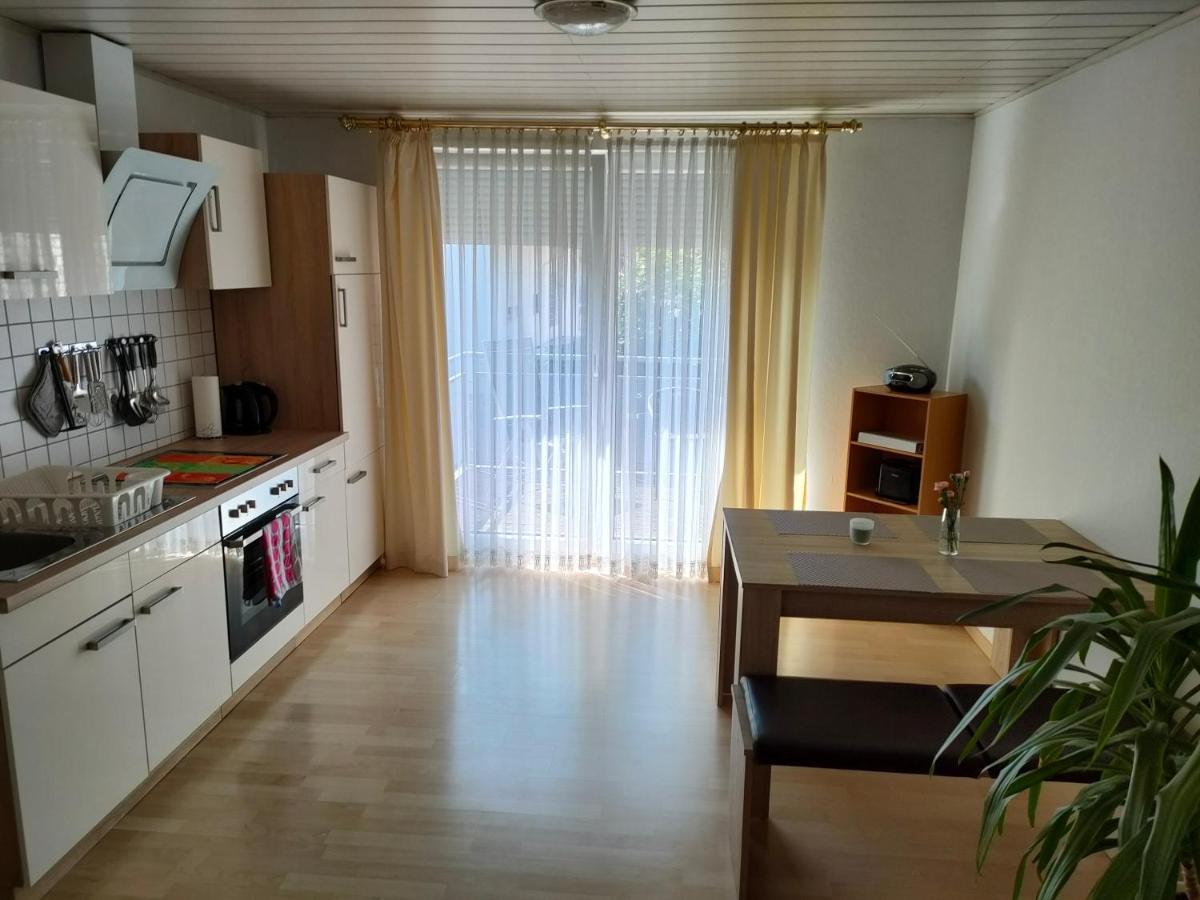Susis Ferienwohnung Lahnau エクステリア 写真